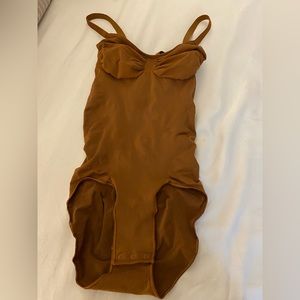 Skims Brief Bodysuit - Medium